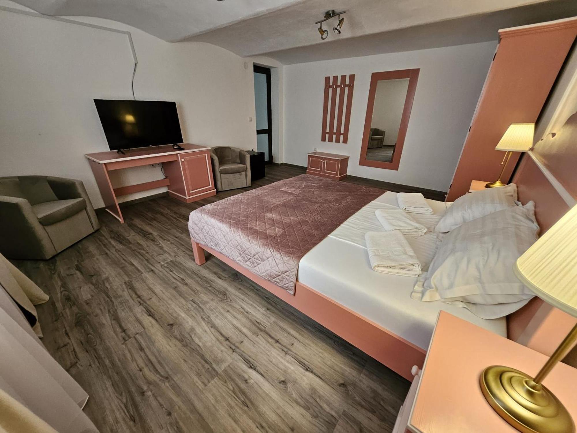 Aparthotel Casa Raduly Sibiu Esterno foto