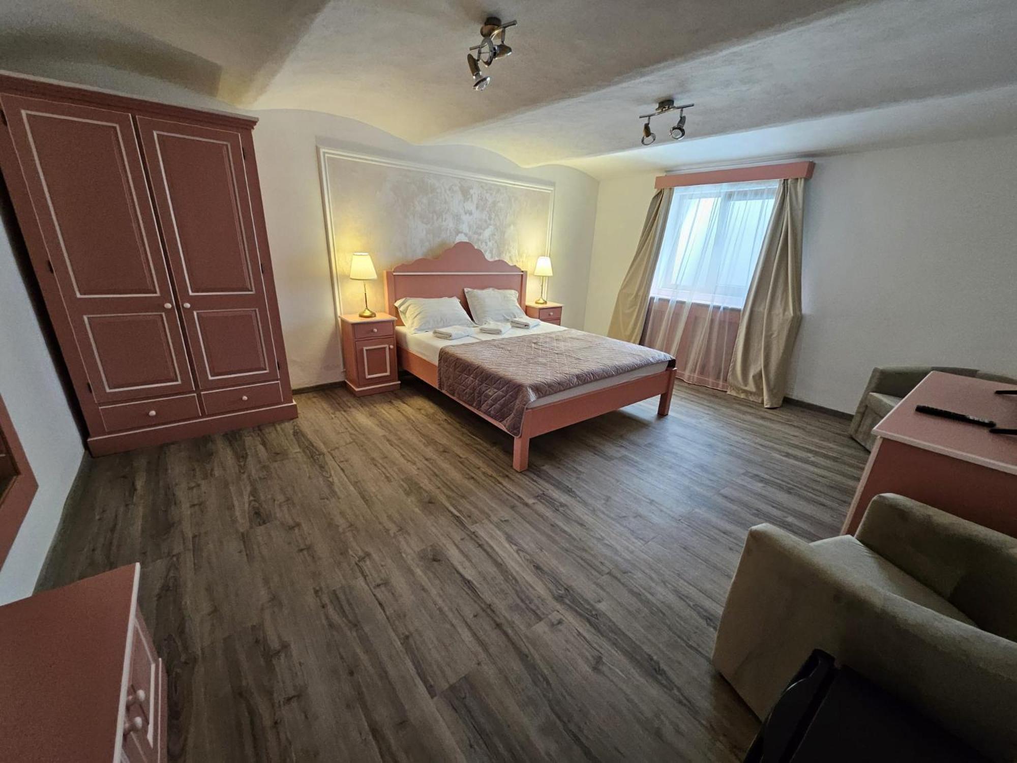 Aparthotel Casa Raduly Sibiu Esterno foto