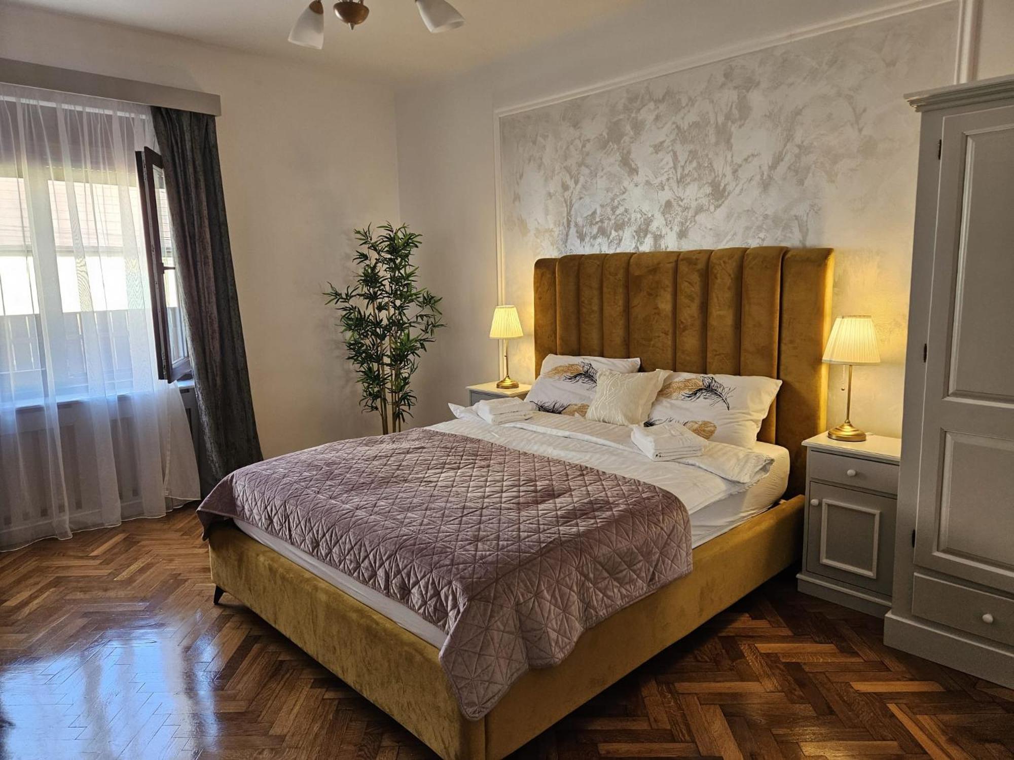 Aparthotel Casa Raduly Sibiu Esterno foto