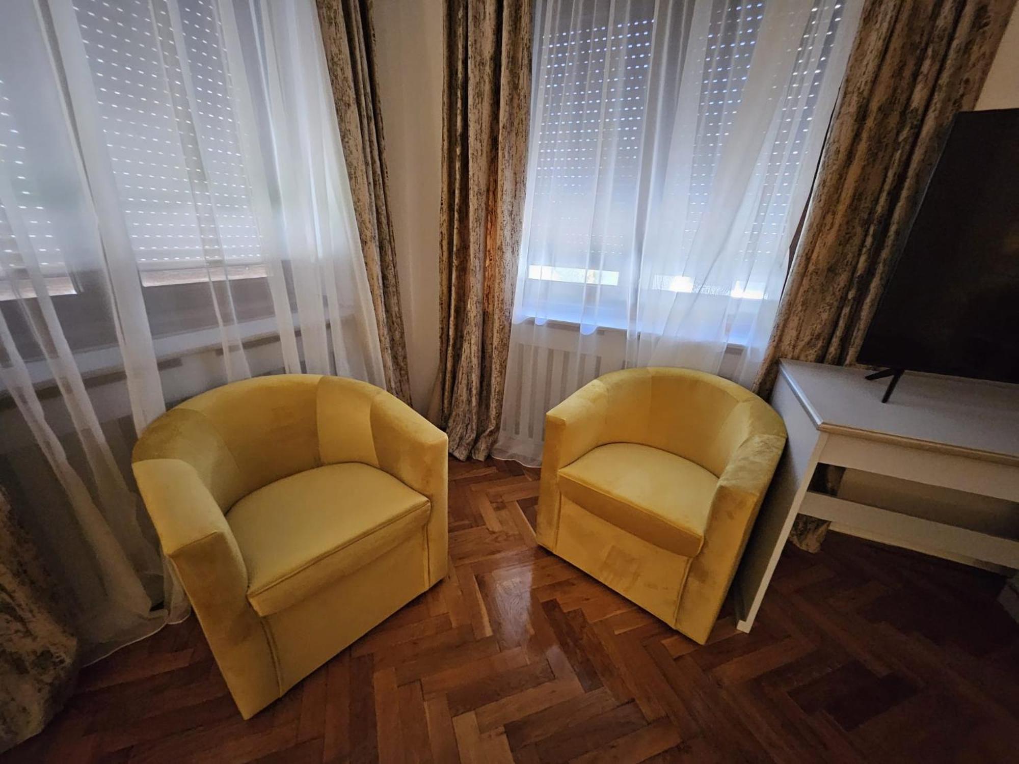 Aparthotel Casa Raduly Sibiu Esterno foto