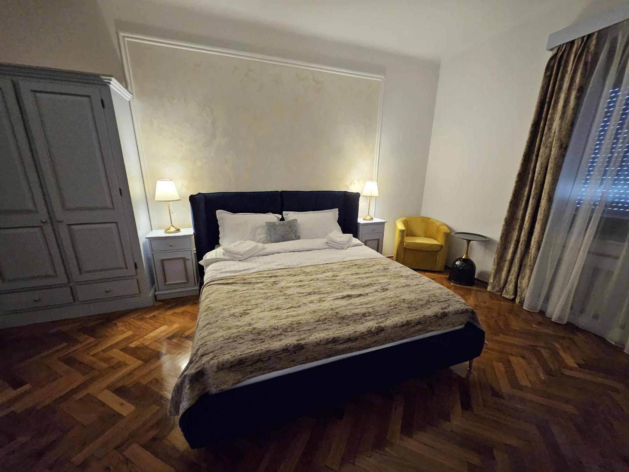 Aparthotel Casa Raduly Sibiu Esterno foto
